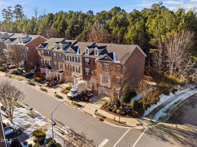 371 Bridgegate Drive, Cary, NC 27519