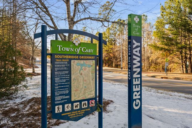 371 Bridgegate Drive, Cary, NC 27519