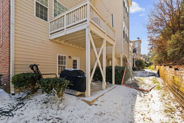 371 Bridgegate Drive, Cary, NC 27519