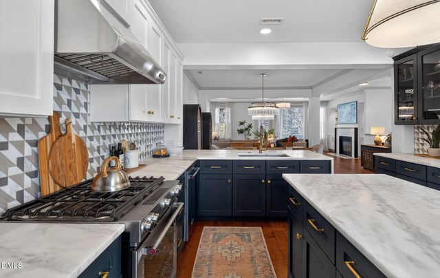 371 Bridgegate Drive, Cary, NC 27519