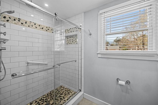 47 Nobby Ln, Yarmouth, MA 02673