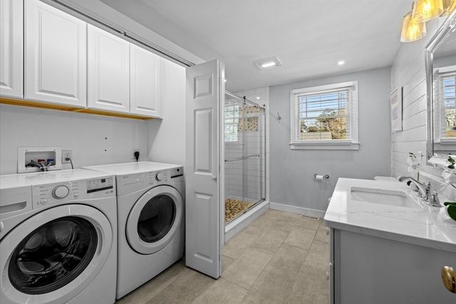 47 Nobby Ln, Yarmouth, MA 02673