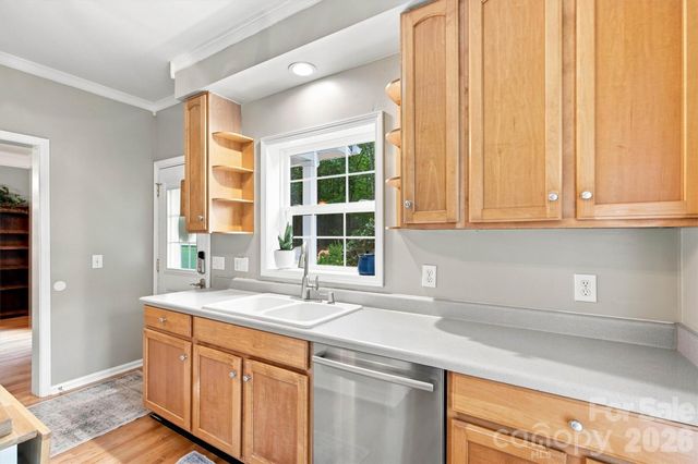 3686 Lake Bluff Drive, Sherrills Ford, NC 28673