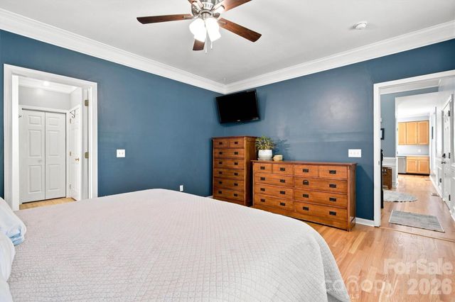 3686 Lake Bluff Drive, Sherrills Ford, NC 28673