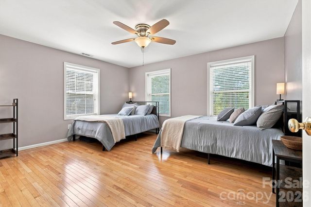 3686 Lake Bluff Drive, Sherrills Ford, NC 28673