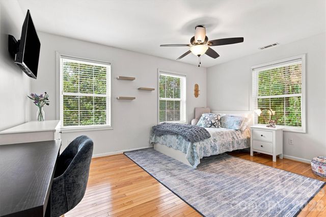 3686 Lake Bluff Drive, Sherrills Ford, NC 28673