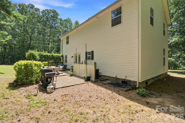 3686 Lake Bluff Drive, Sherrills Ford, NC 28673