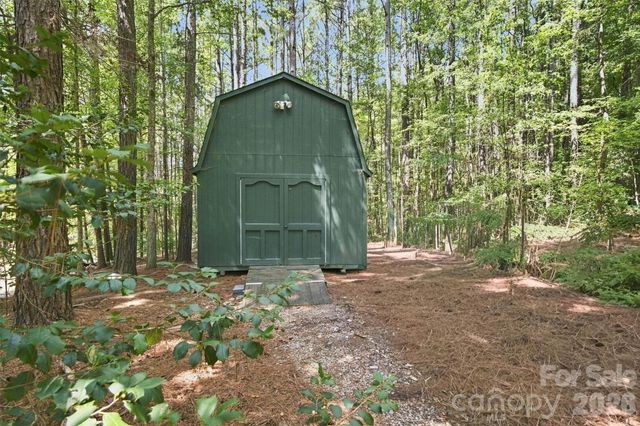 3686 Lake Bluff Drive, Sherrills Ford, NC 28673