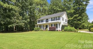 3686 Lake Bluff Drive, Sherrills Ford, NC 28673