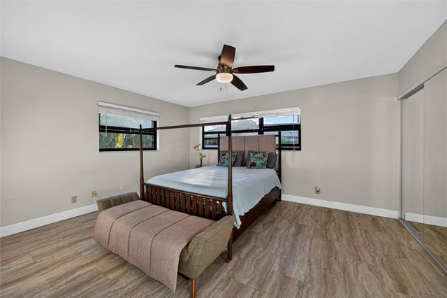 2117 NE 11th Ave 2117, Wilton Manors, FL 33305