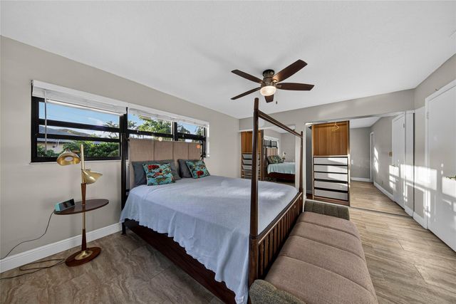 2117 NE 11th Ave 2117, Wilton Manors, FL 33305