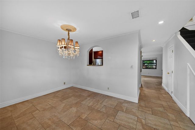 2117 NE 11th Ave 2117, Wilton Manors, FL 33305