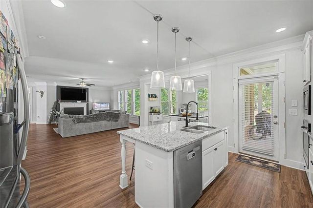 210 Manchester Lane, Villa Rica, GA 30180