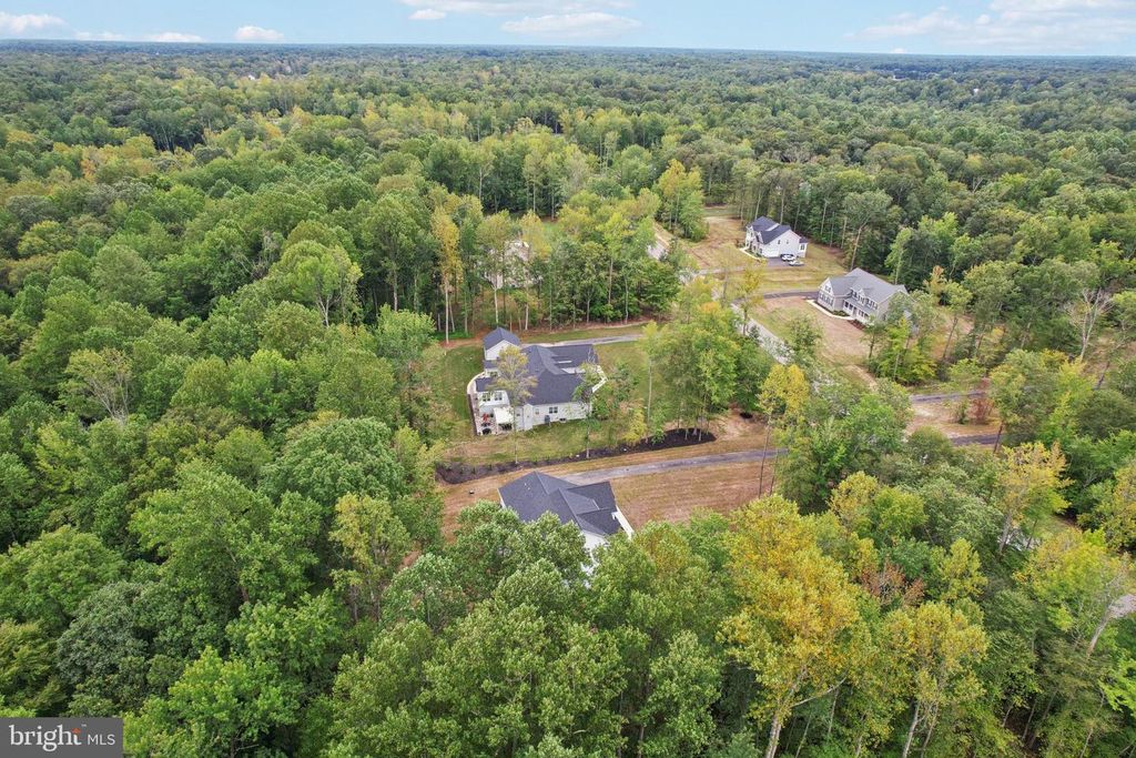 Image 65 of property listing at 12130 CALVERTS RUN CT, La Plata, MD 20646