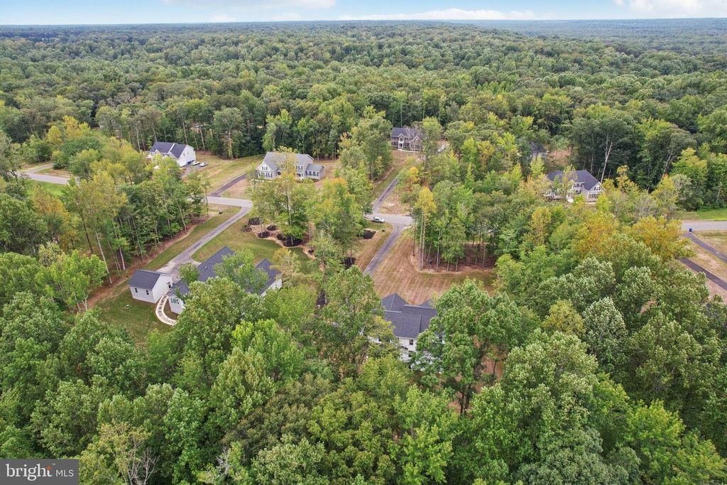 Image 67 of property listing at 12130 CALVERTS RUN CT, La Plata, MD 20646