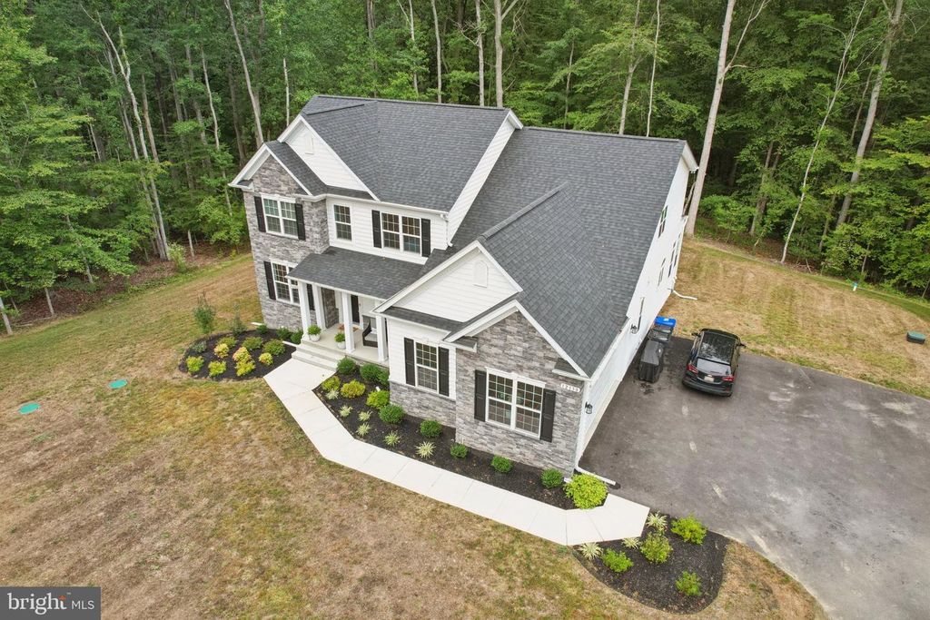 Image 73 of property listing at 12130 CALVERTS RUN CT, La Plata, MD 20646