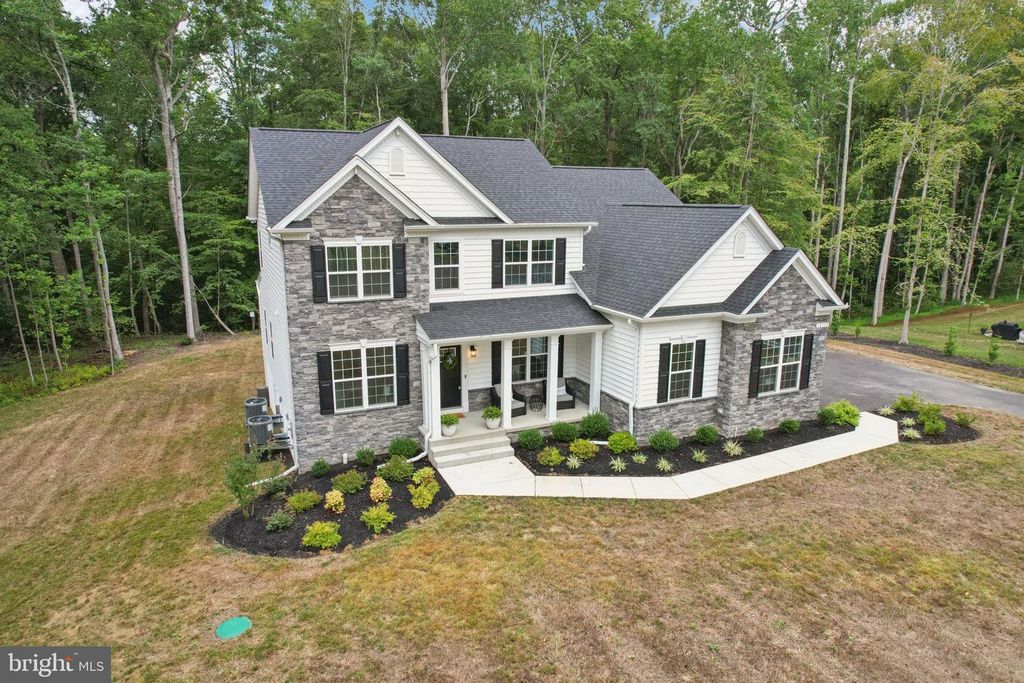 Image 78 of property listing at 12130 CALVERTS RUN CT, La Plata, MD 20646