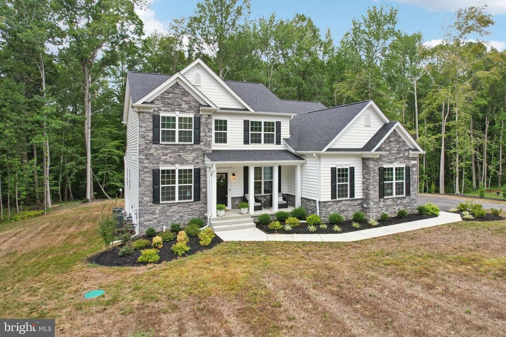 Image 79 of property listing at 12130 CALVERTS RUN CT, La Plata, MD 20646