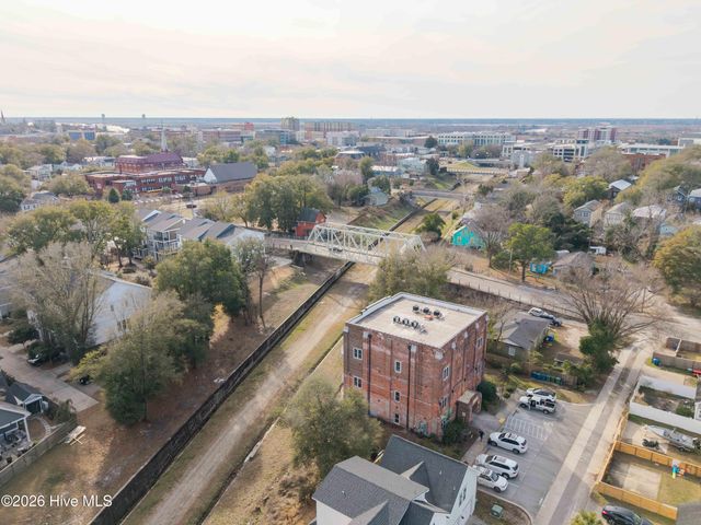 614 Peacock Lane Apt 1, Wilmington, NC 28401