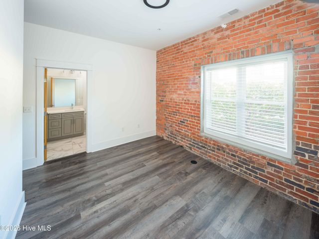 614 Peacock Lane Apt 1, Wilmington, NC 28401