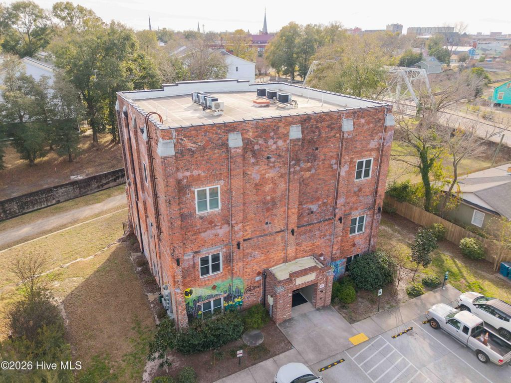 614 Peacock Lane Apt 1, Wilmington, NC 28401