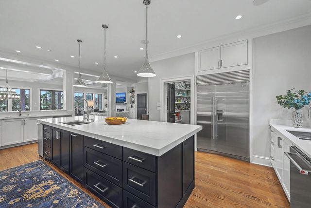 30 Morgan Place Drive, Isle Of Palms, SC 29451