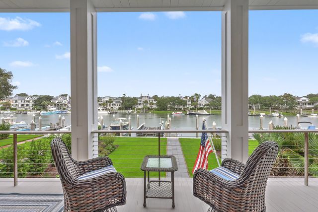 30 Morgan Place Drive, Isle Of Palms, SC 29451