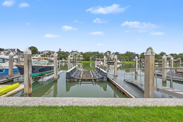 30 Morgan Place Drive, Isle Of Palms, SC 29451
