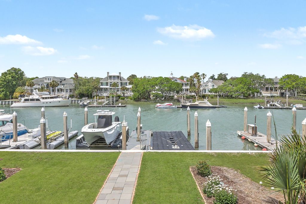 30 Morgan Place Drive, Isle Of Palms, SC 29451