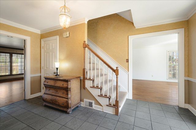 5680 HERALD SQ, Memphis, TN 38120