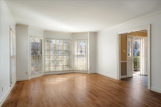 5680 HERALD SQ, Memphis, TN 38120