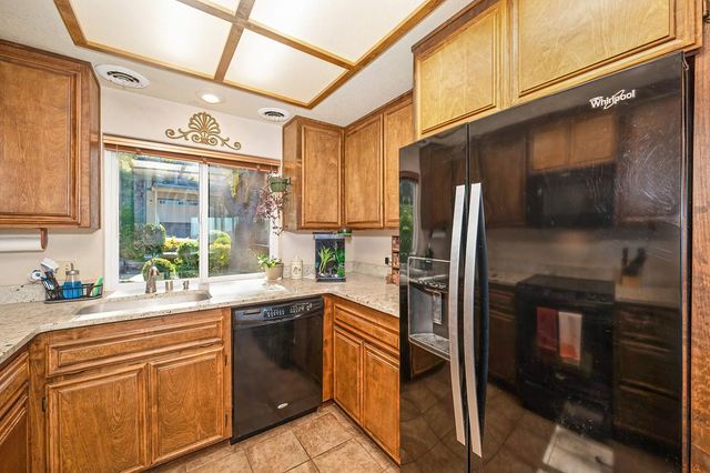 6227 Westview Ct, Auburn, CA 95602