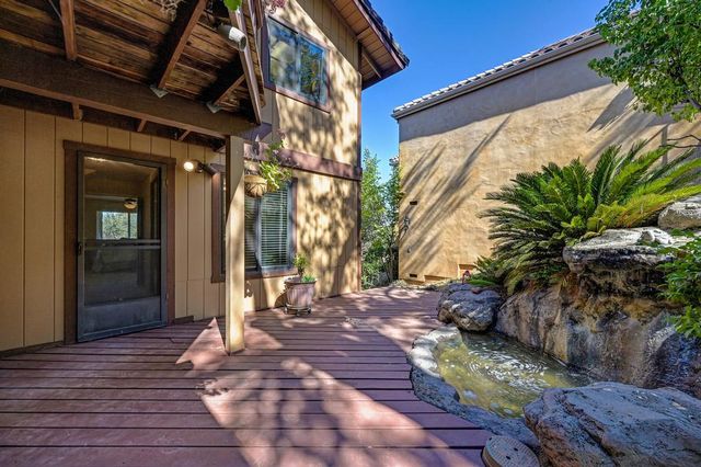 6227 Westview Ct, Auburn, CA 95602