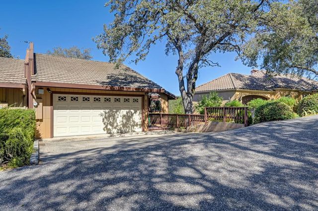 6227 Westview Ct, Auburn, CA 95602