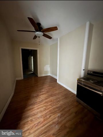 1423 W PACIFIC ST, Philadelphia, PA 19140