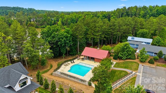 1776 Cove Side Drive, Granite Falls, NC 28630