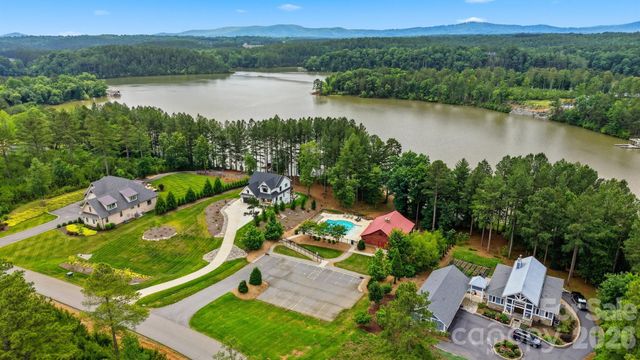 1776 Cove Side Drive, Granite Falls, NC 28630