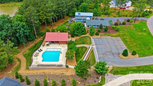 1776 Cove Side Drive, Granite Falls, NC 28630
