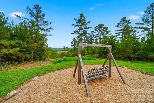 1776 Cove Side Drive, Granite Falls, NC 28630