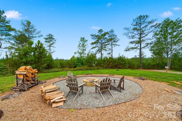 1776 Cove Side Drive, Granite Falls, NC 28630