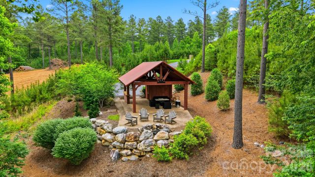 1776 Cove Side Drive, Granite Falls, NC 28630
