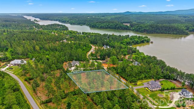 1776 Cove Side Drive, Granite Falls, NC 28630