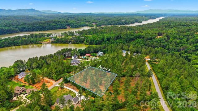 1776 Cove Side Drive, Granite Falls, NC 28630