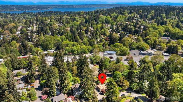 10208 23rd Avenue NE, Seattle, WA 98125