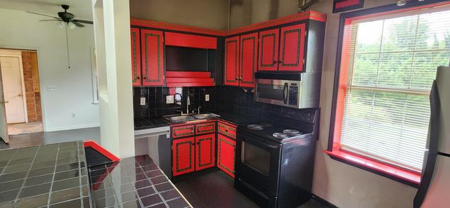 13384 Hardy RD, Hardy, VA 24101