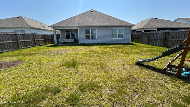 1146 King Eider Way, Winnabow, NC 28479