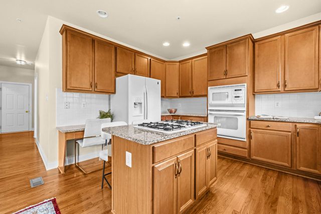 22208 FAIR GARDEN LN, Clarksburg, MD 20871