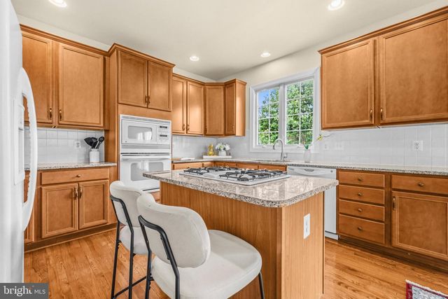 22208 FAIR GARDEN LN, Clarksburg, MD 20871
