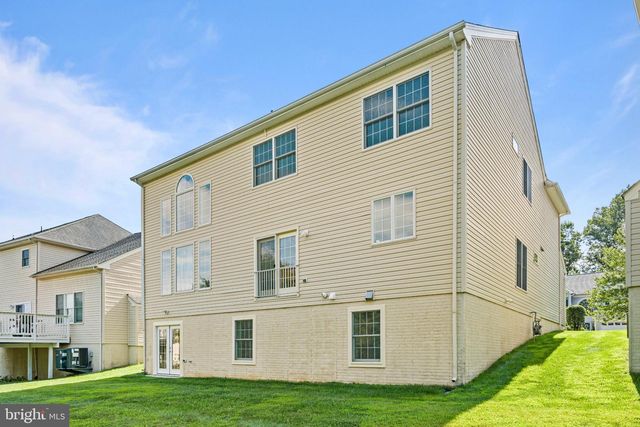 22208 FAIR GARDEN LN, Clarksburg, MD 20871