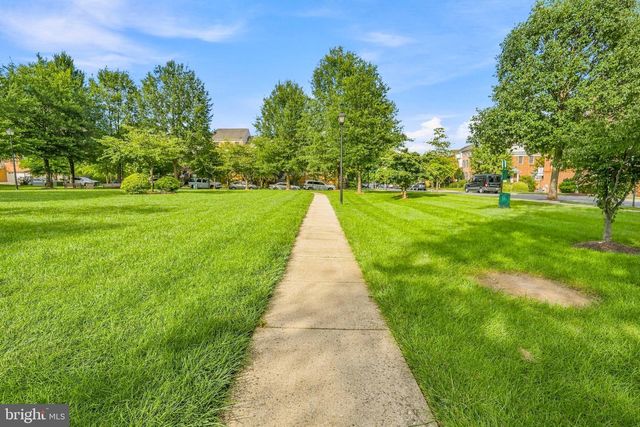 22208 FAIR GARDEN LN, Clarksburg, MD 20871